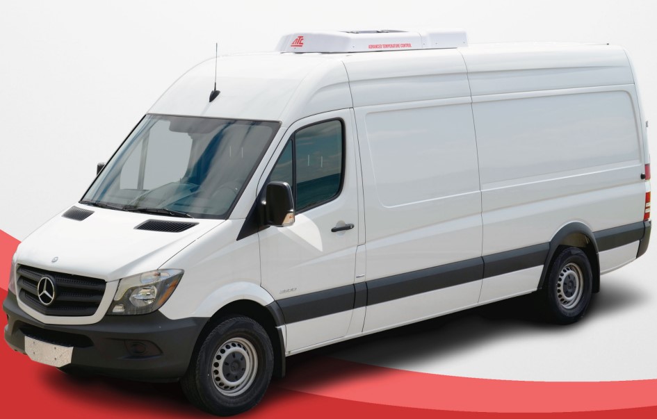 Unité ATC Série 16-RT installée sur une fourgonnette allongée Mercedes Sprinter — Réfrigération Leduc & Fils